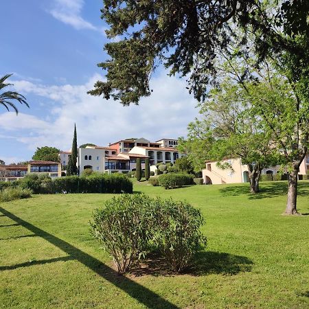 CHEZ ADRIANA studio cosy VUE Dégagée Grimaud Exterior foto